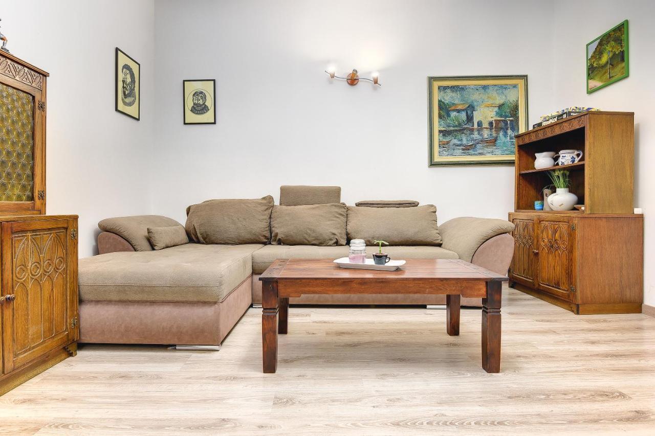 Apartments Rauch Pula Ngoại thất bức ảnh