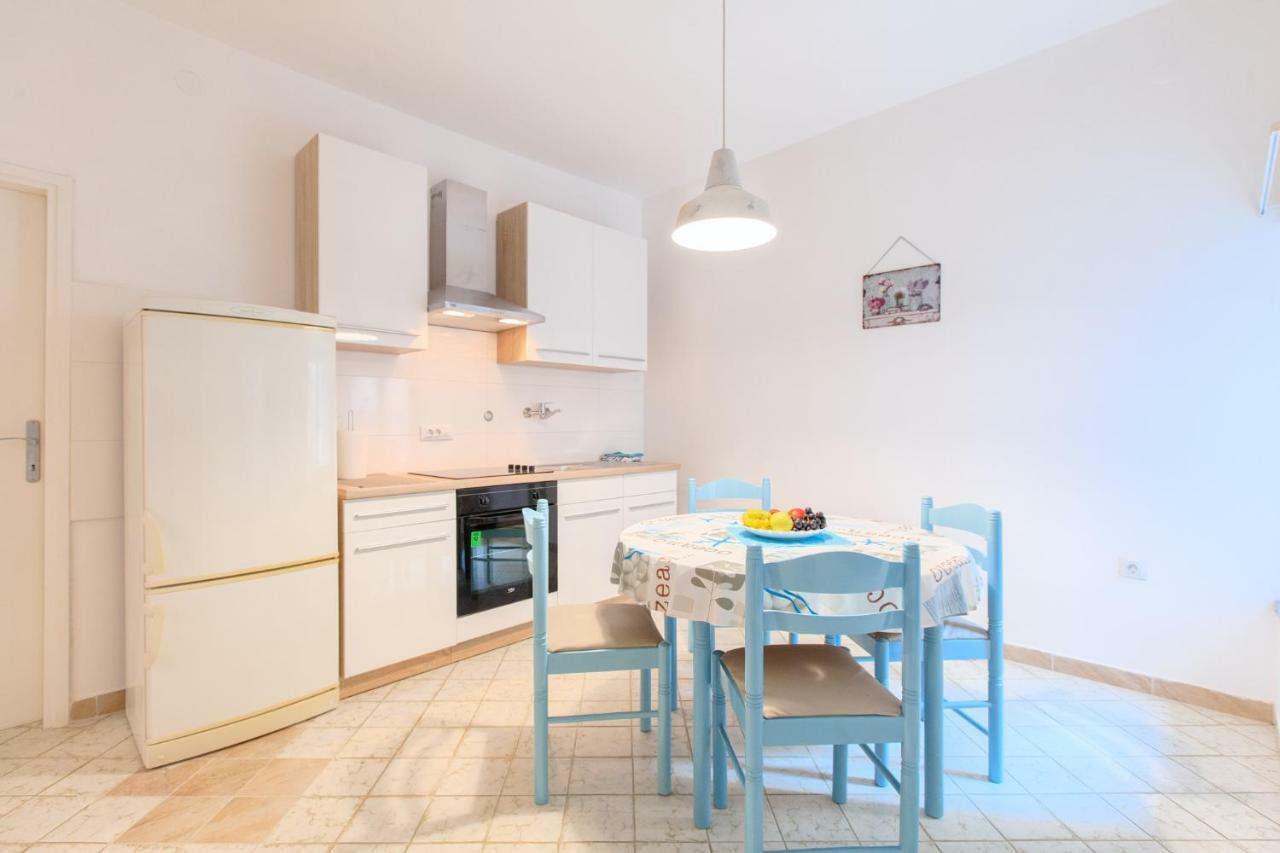 Apartments Rauch Pula Ngoại thất bức ảnh