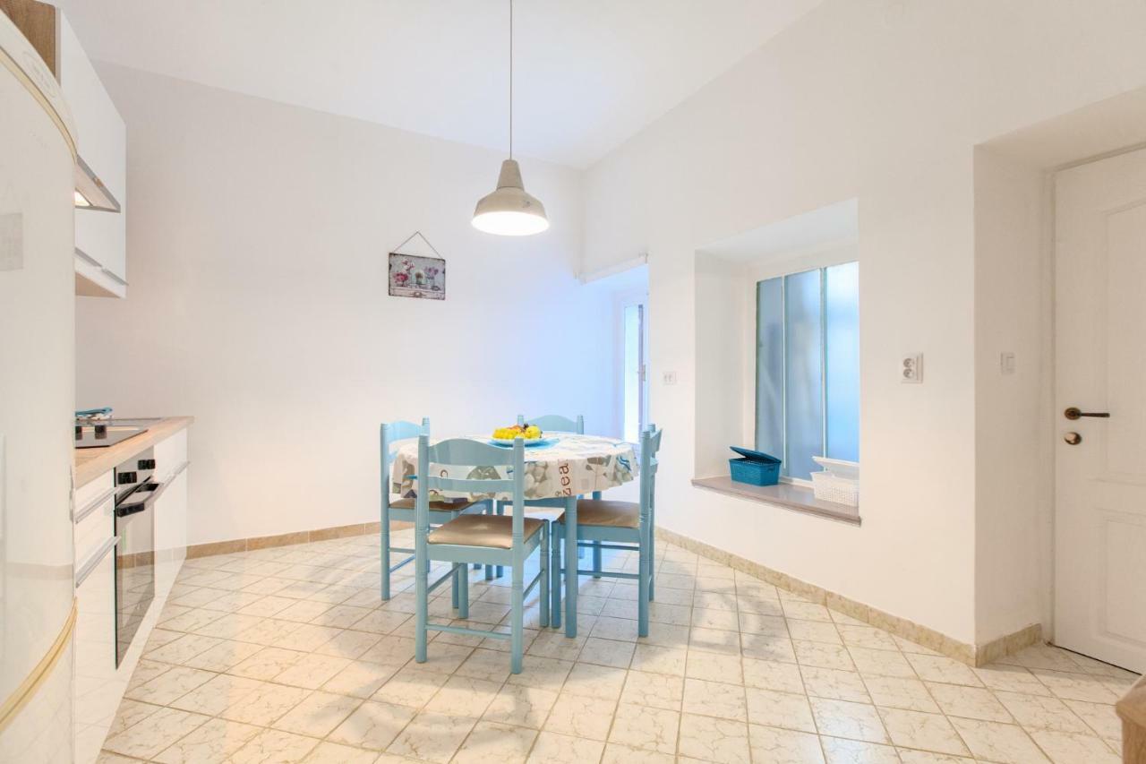 Apartments Rauch Pula Ngoại thất bức ảnh
